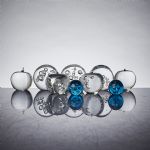 591581 Glass sculptures